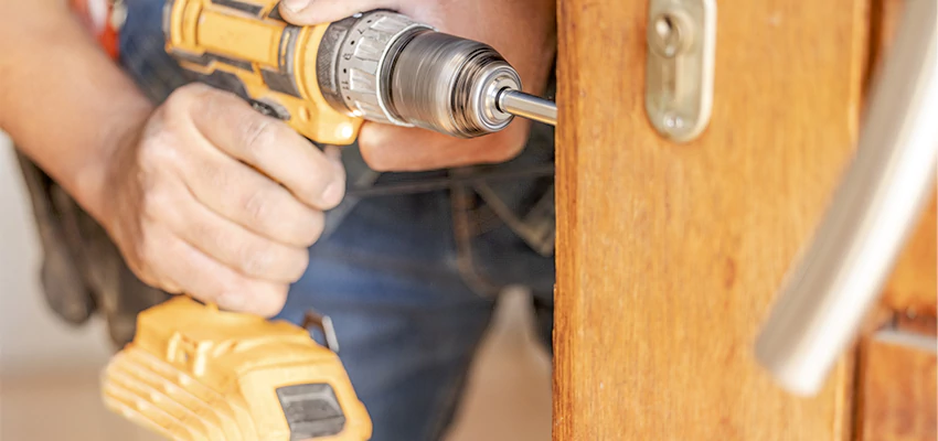 Emergency A1 Locksmith Services in Cranbourne South, VIC