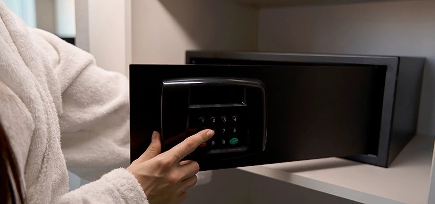 Safe Unlocking Service Company in Hawthorn East, VIC