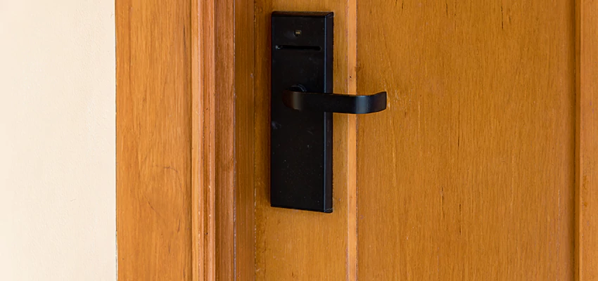 Quick Response Locksmith For Lock Repair in Cranbourne South, VIC